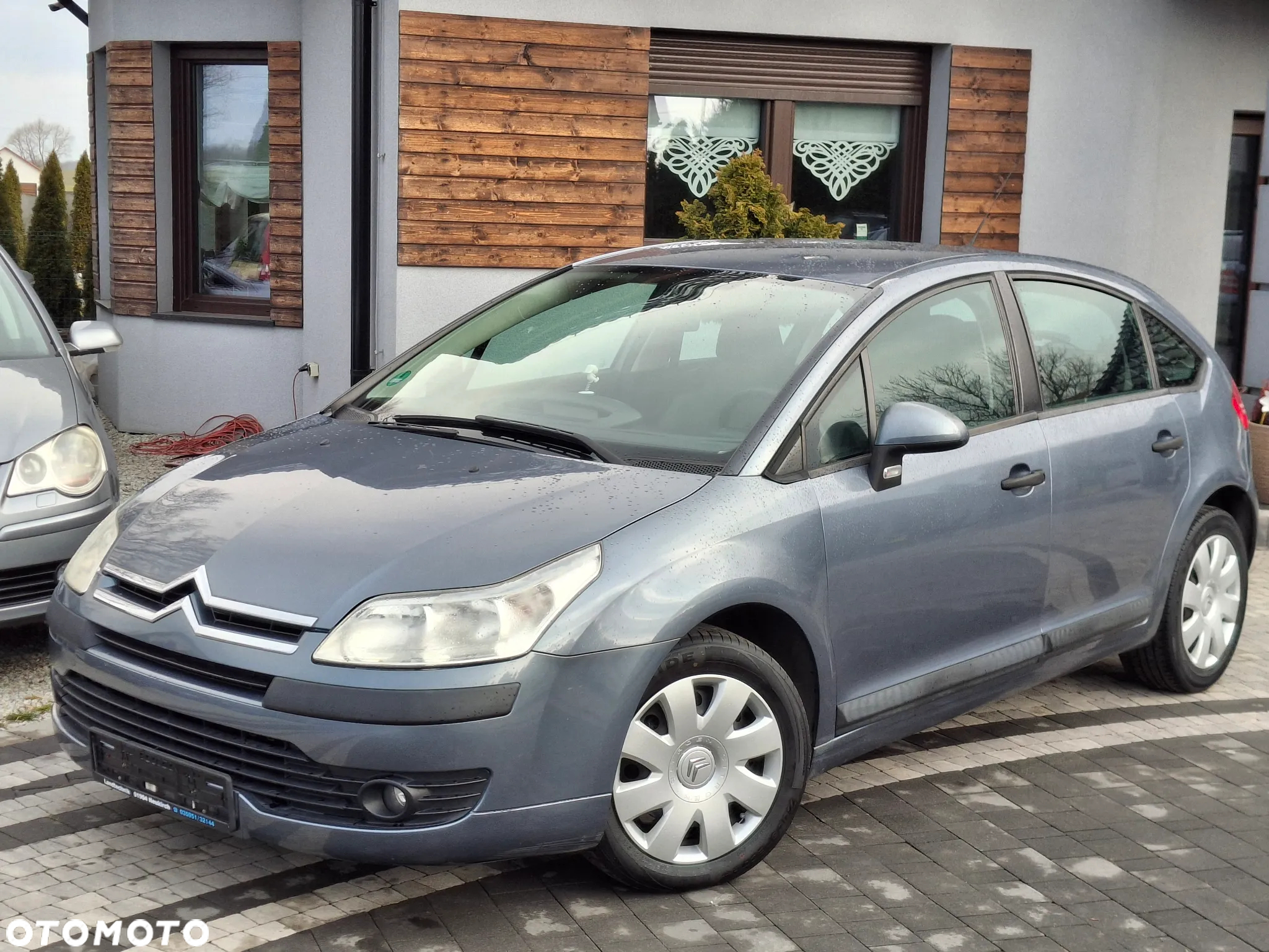 Citroën C4 1.4 16V Advance - 6
