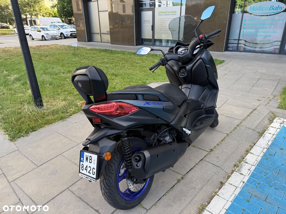 Yamaha X-max - 4