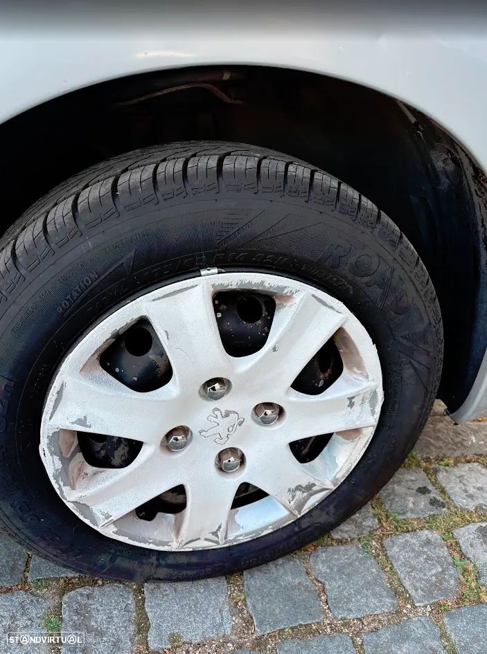 Peugeot 206+ 1.1 Urban - 12