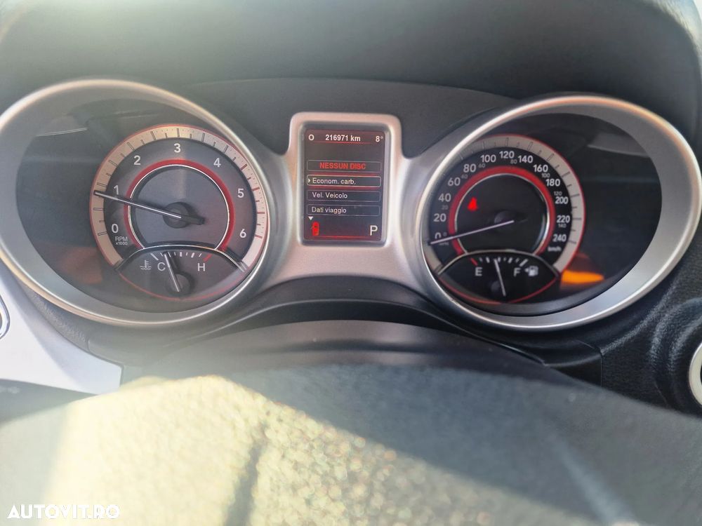 Fiat Freemont 2.0 Mjet AT AWD Lounge - 10