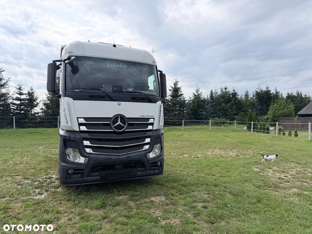 Mercedes-Benz Actros - 2