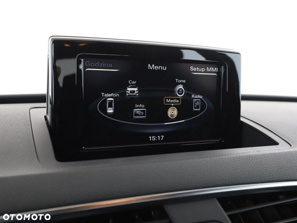 Audi Q3 1.4 TFSI S tronic - 24