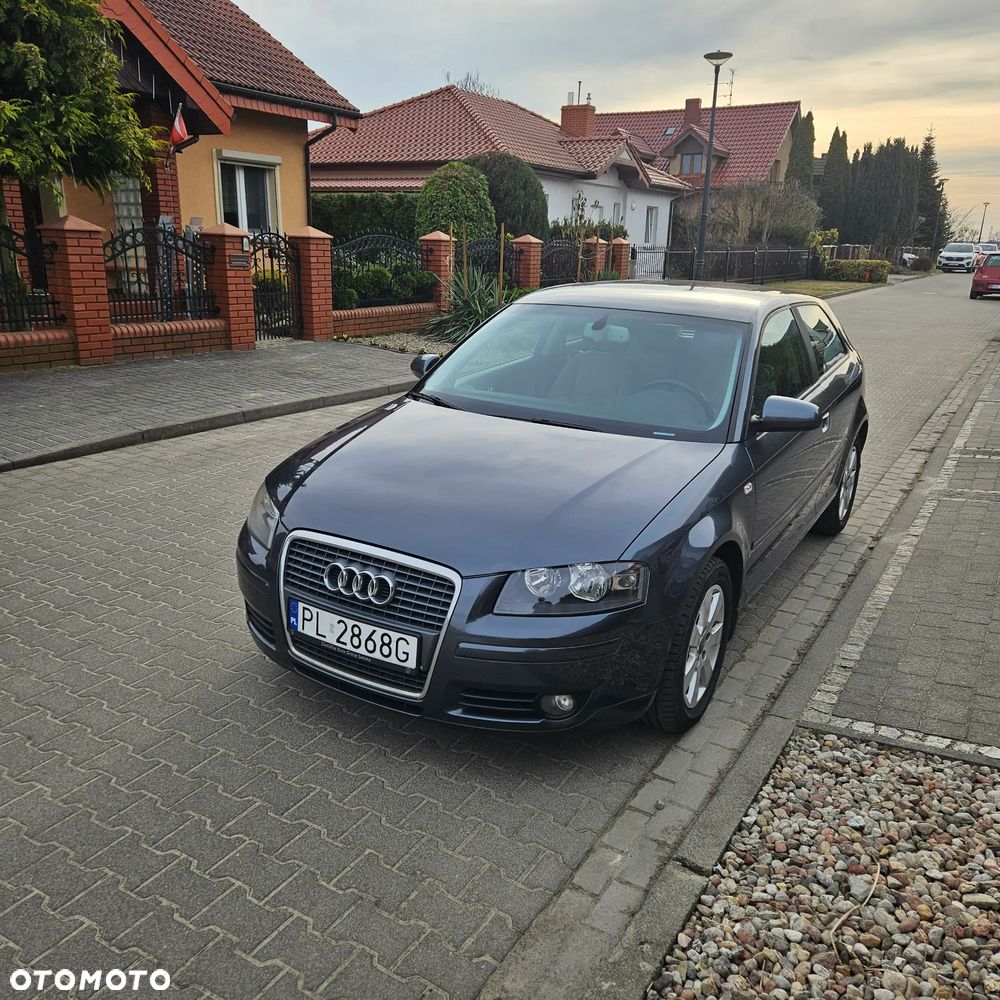 Audi A3 3-drzwiowe 1.6 Ambiente - 4