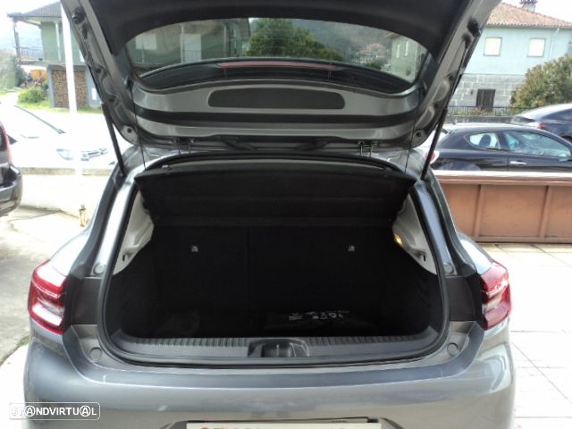 Renault Clio 1.0 TCe Evolution Bi-Fuel - 8