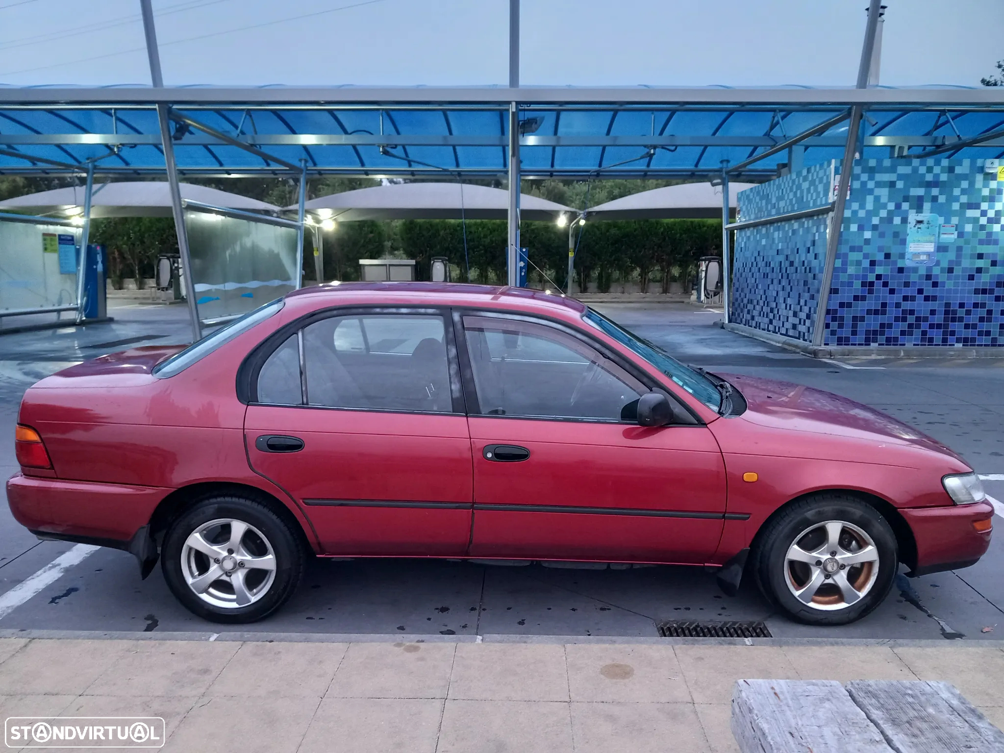 Toyota Corolla Sedan 1.3 XLi - 4