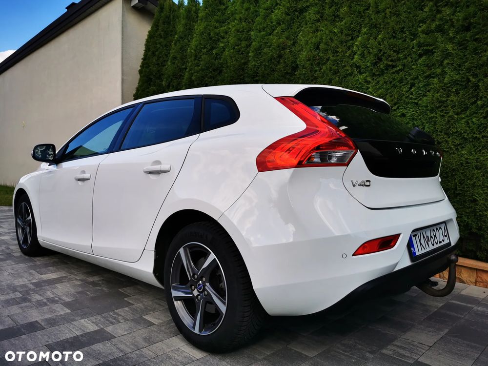 Volvo V40 - 9