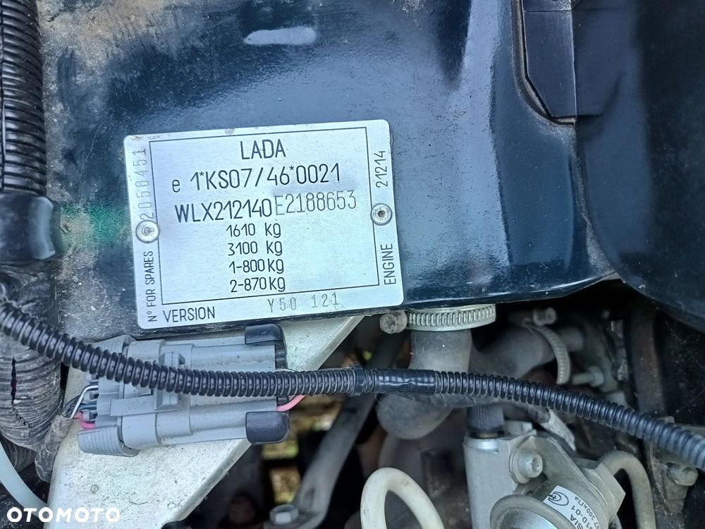 Lada Niva 1.7i - 13