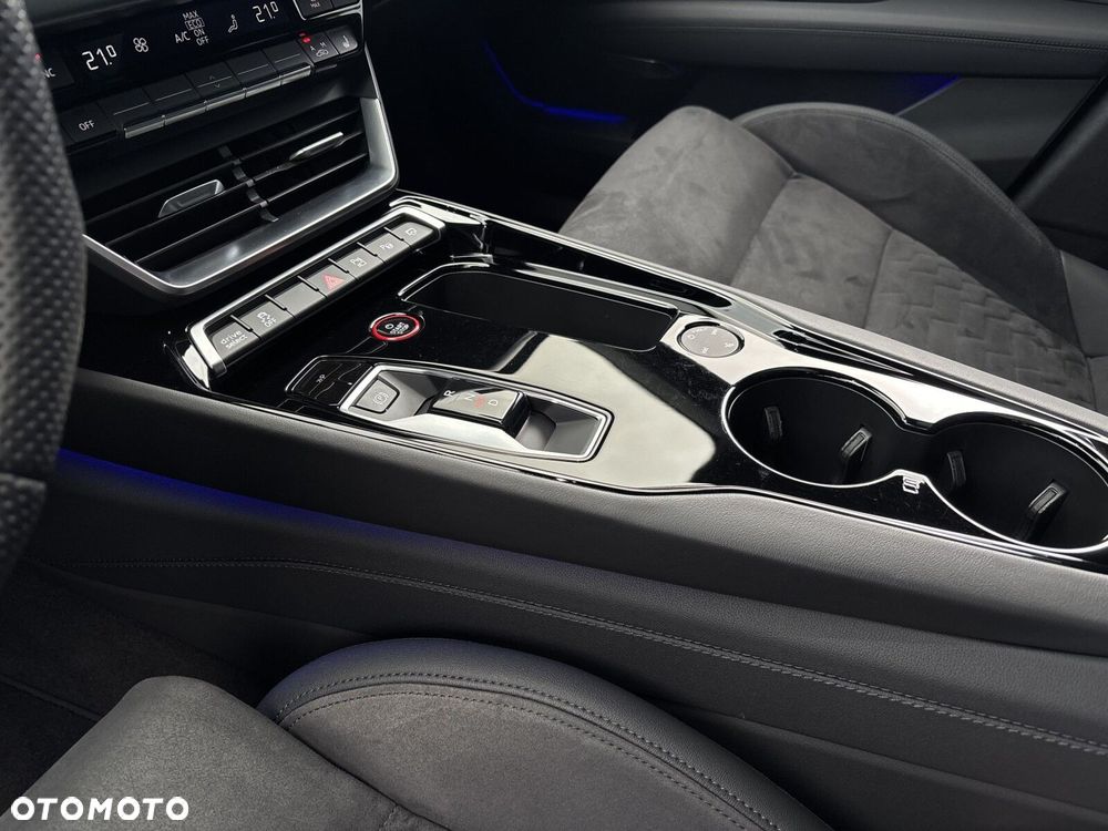 Audi e-tron GT - 18