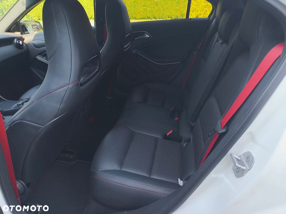 Mercedes-Benz Klasa A 250 Sport - 22