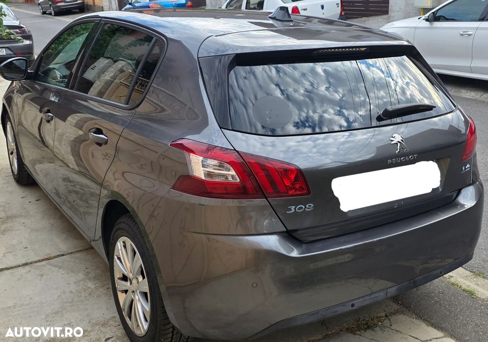 Peugeot 308 PureTech 110 Stop & Start Style - 4