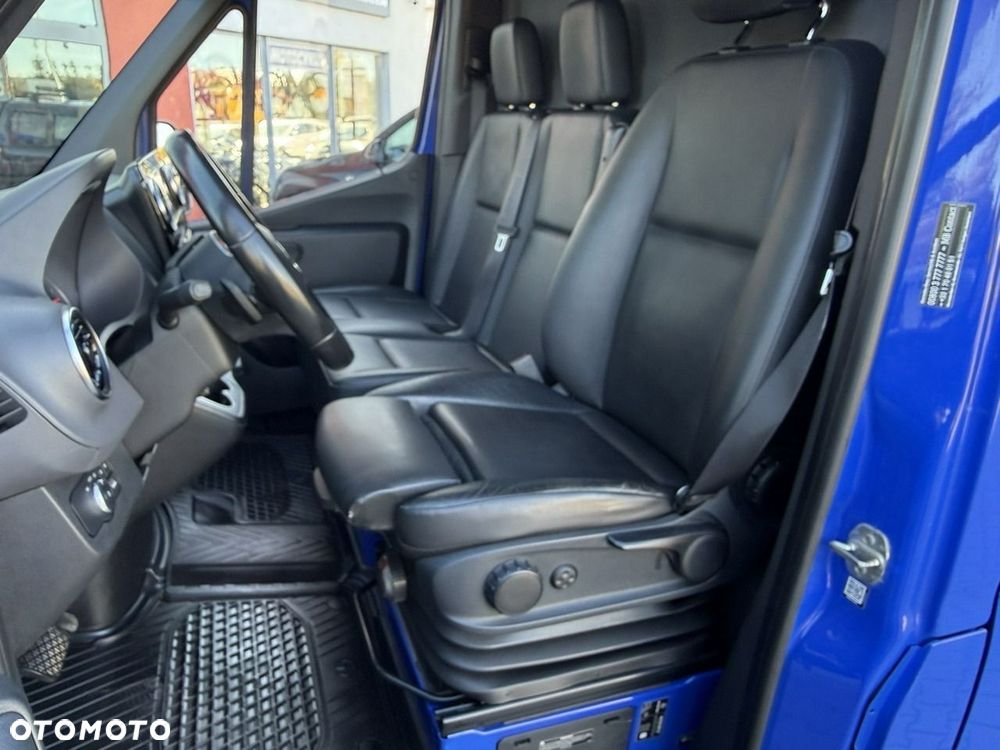 Mercedes-Benz Sprinter - 18