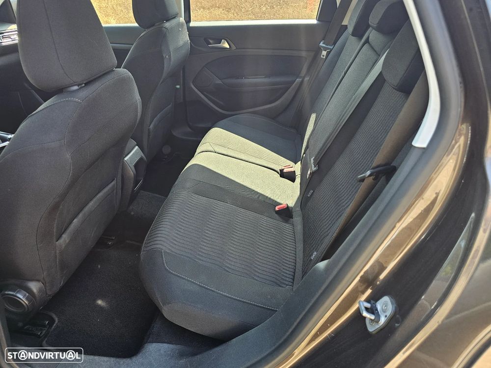 Peugeot 308 SW - 14