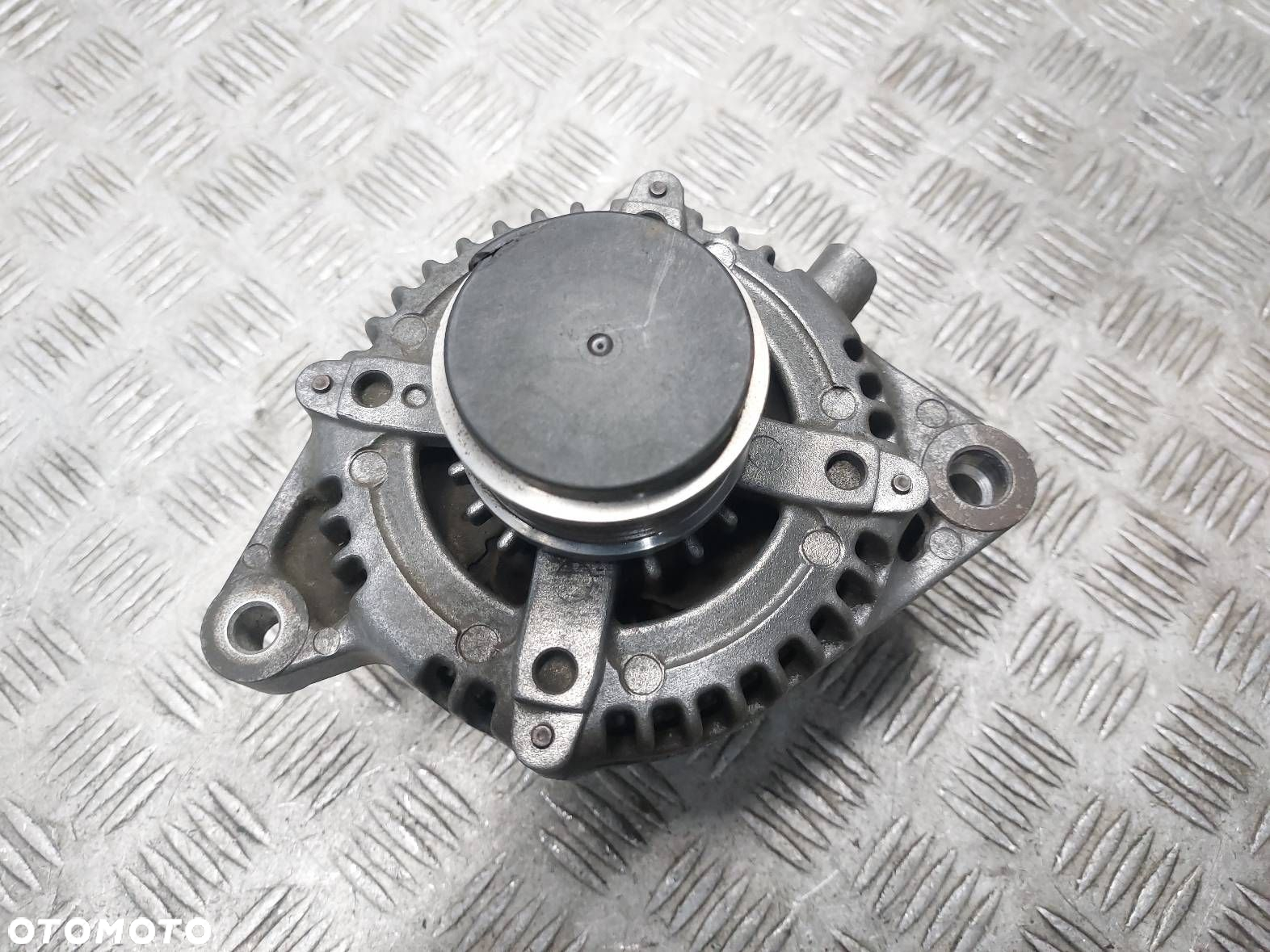 ALTERNATOR TOYOTA COROLLA E12 2.0 D4D 27060-27070 - 5