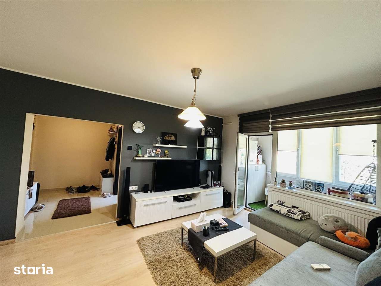 Apartament de vânzare în Sibiu – 2 camere, balcon, complet renovat — fotografia 2