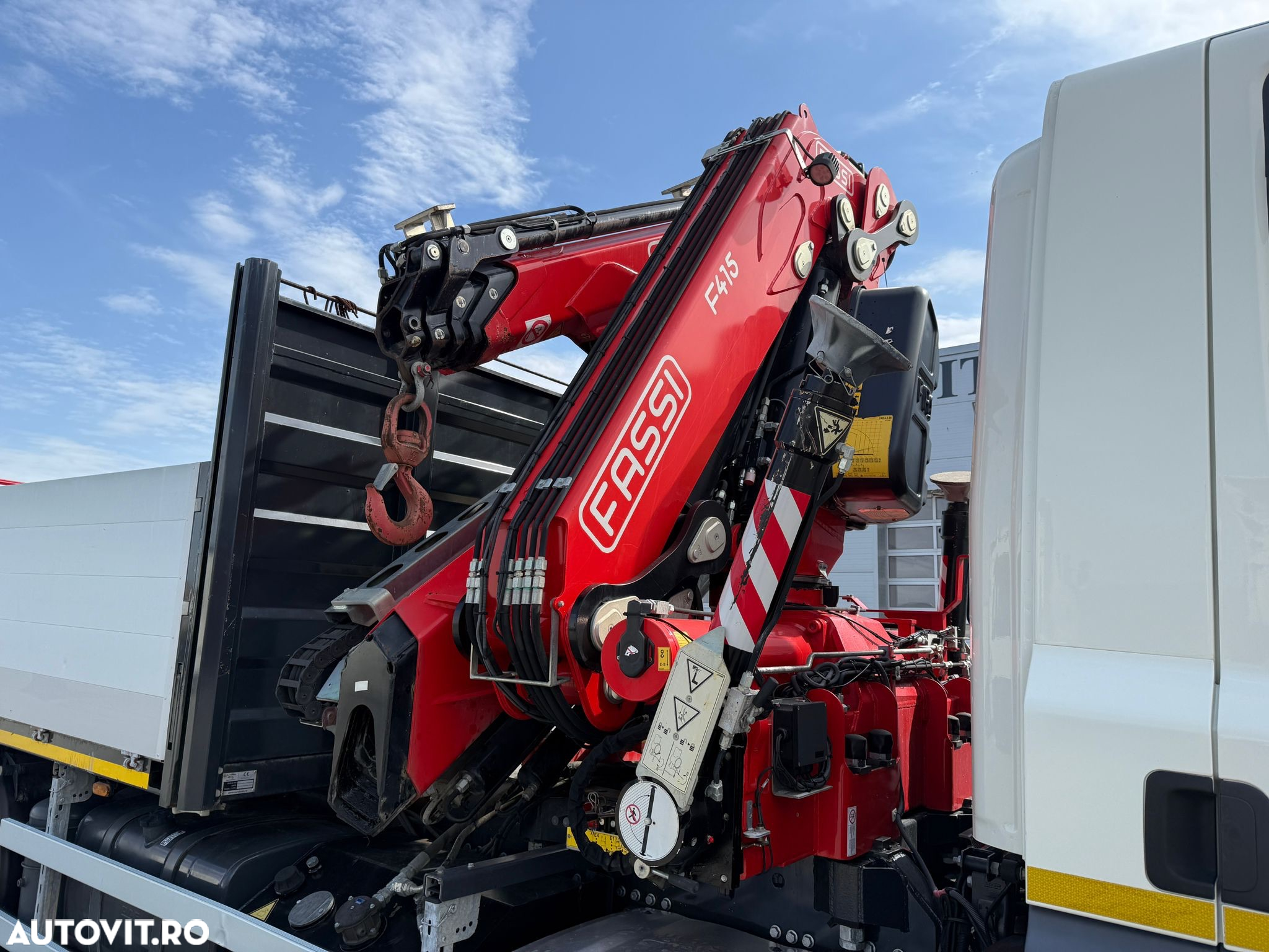 DAF CF 410, Macara Fassi F415 13,5 tone, 17000km originali, 270 ore de lucru - 16