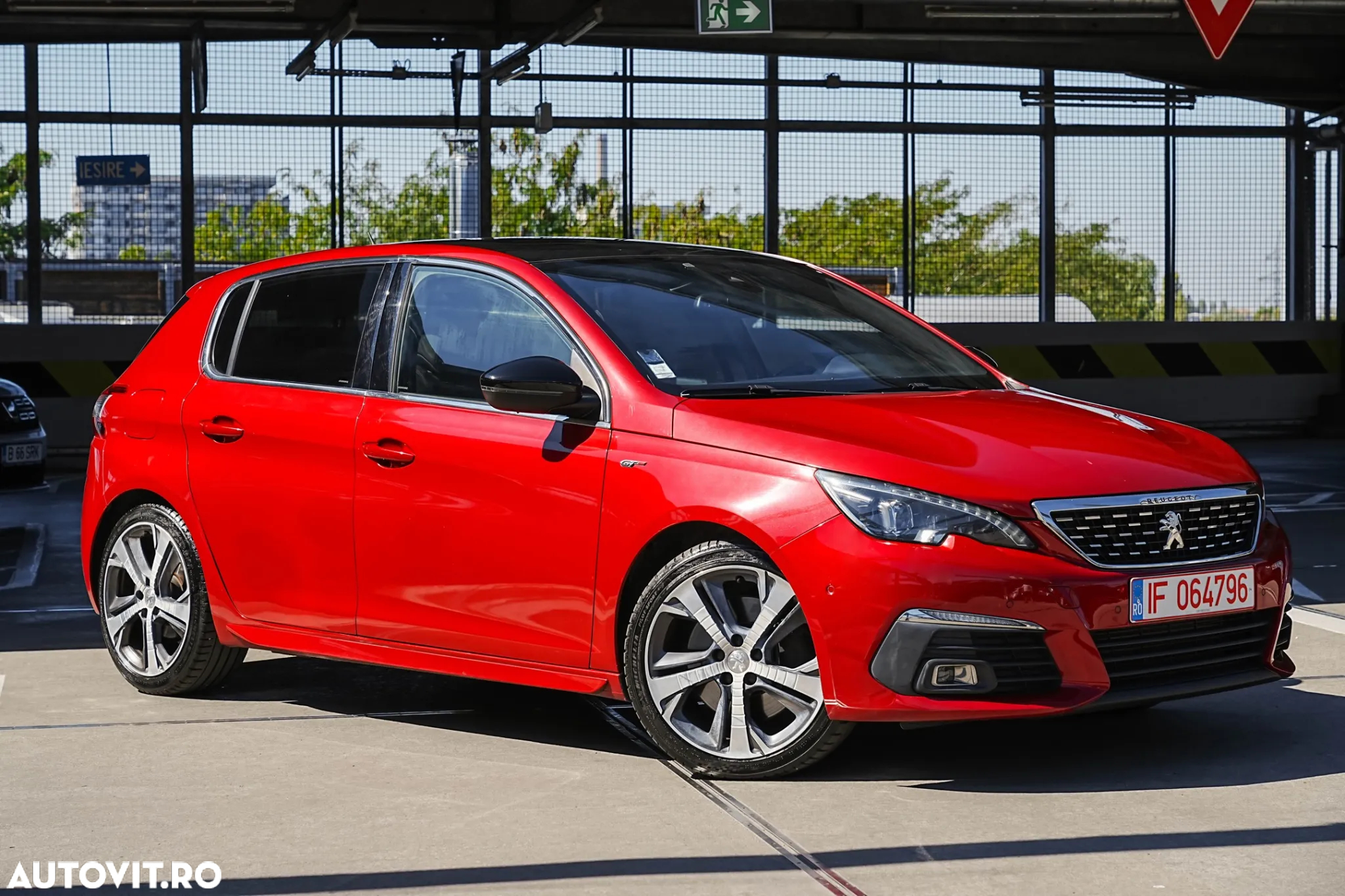 Peugeot 308 PureTech 225 EAT8 Stop & Start GT - 10