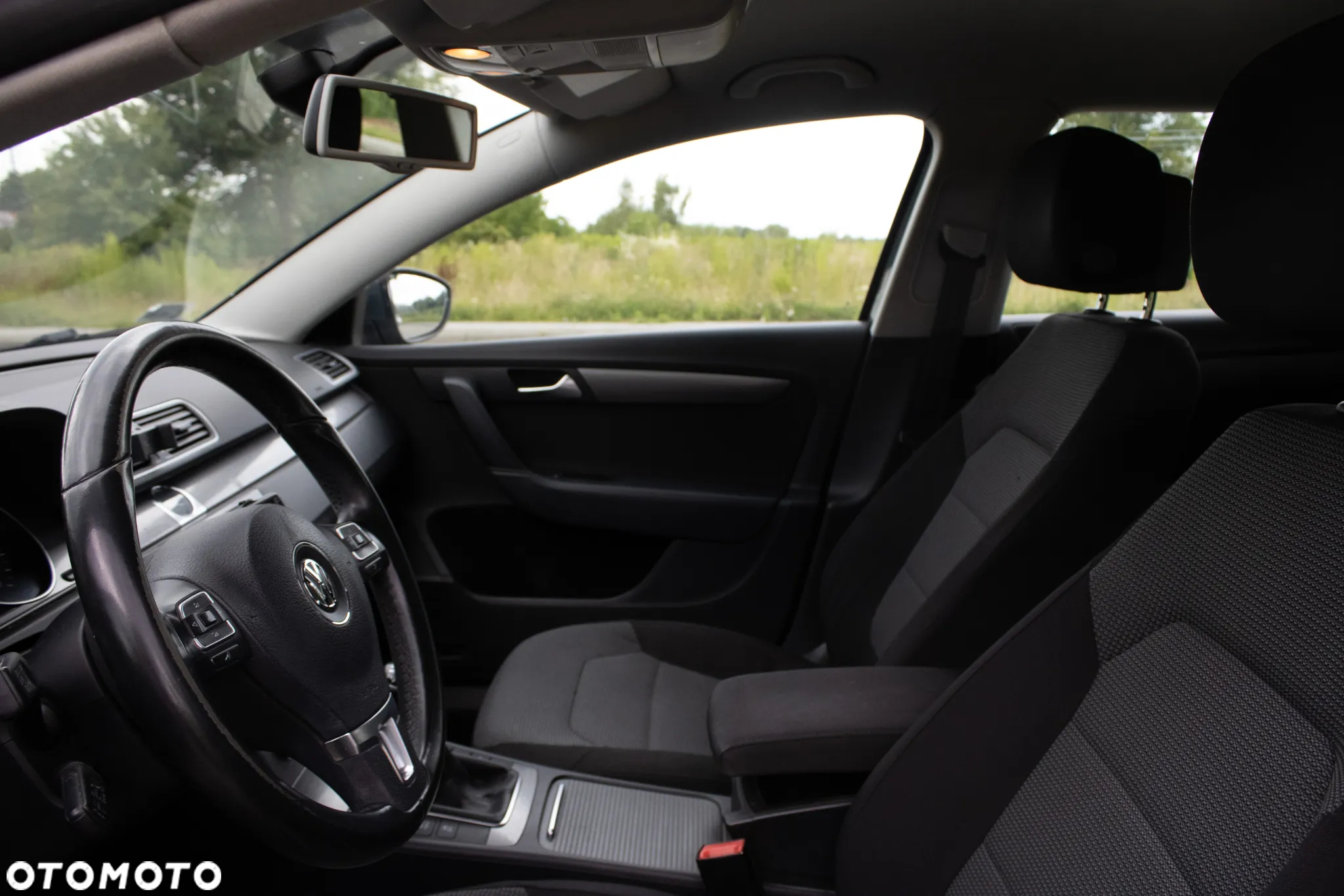 Volkswagen Passat 2.0 TDI Comfortline - 7