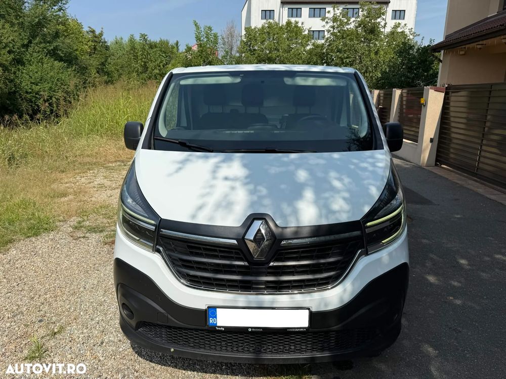 Renault Trafic - 2