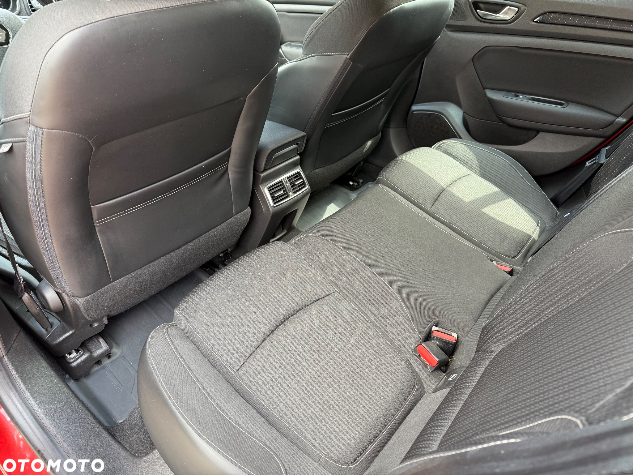 Renault Megane 1.2 Energy TCe Intens - 6