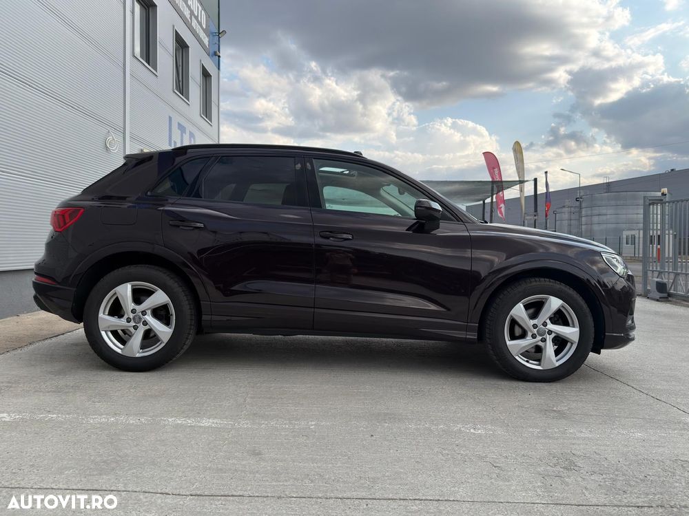 Audi Q3 35 TDI S tronic S line - 40