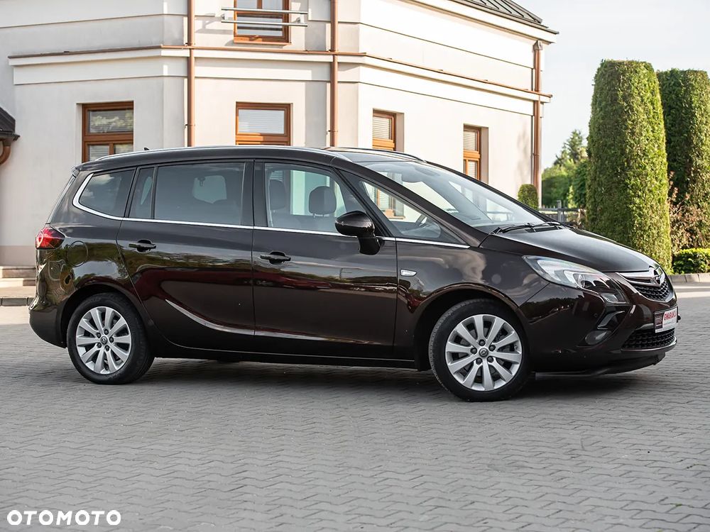 Opel Zafira - 2