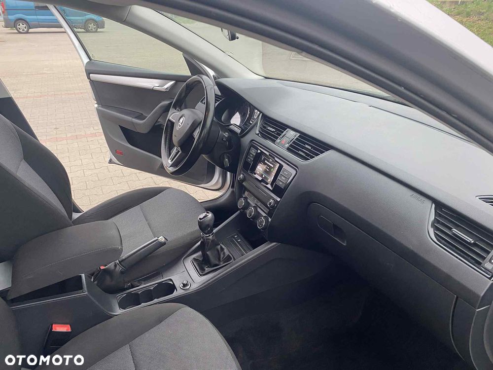 Skoda Octavia 1.6 TDI Active - 18
