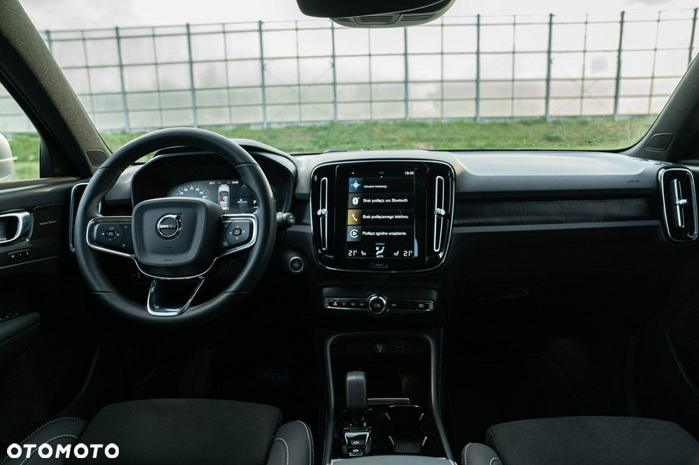 Volvo XC 40 T5 Plug-In Hybrid Plus Bright - 19