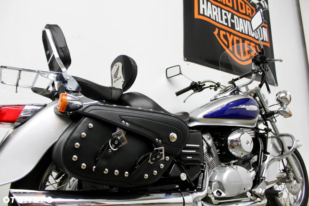 Honda Shadow - 13
