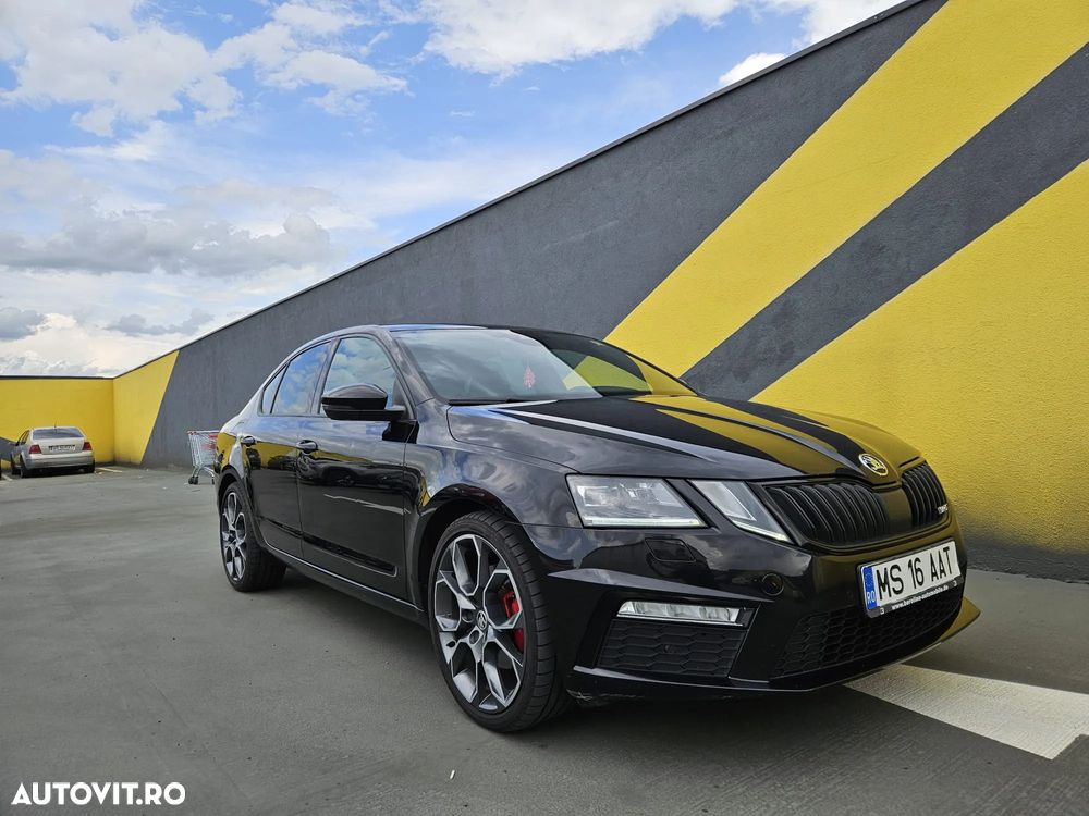 Skoda Octavia 2.0 TDI DSG 4X4 RS - 2