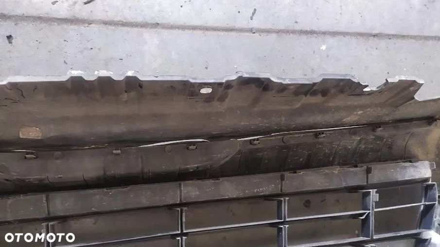 Atrapa grill Boxer - 3