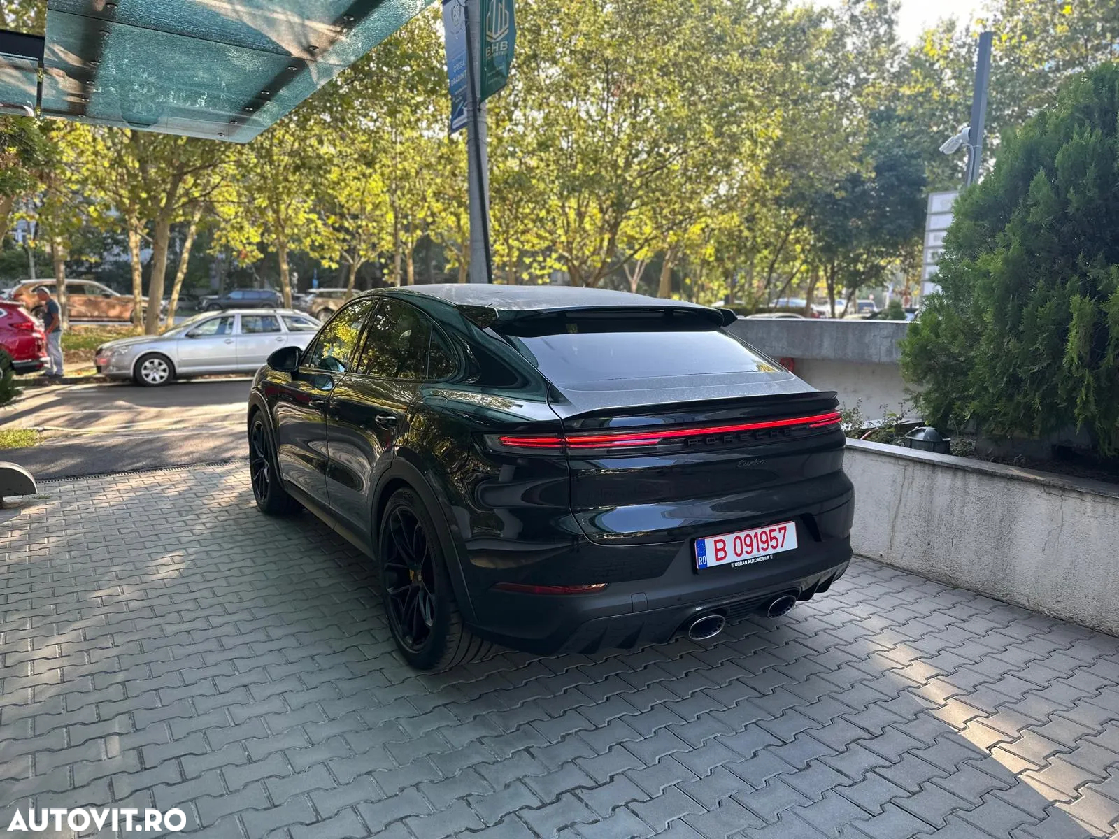 Porsche Cayenne Coupe Turbo E-Hybrid Tiptronic S GT-Paket - 5