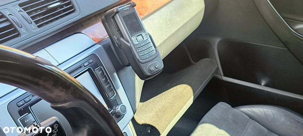 Volkswagen Passat 2.0 TDI Highline - 12