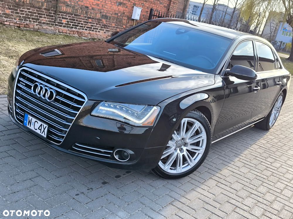 Audi A8 - 2