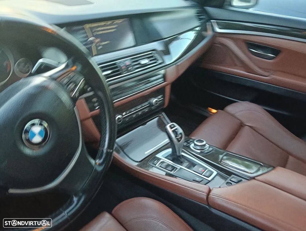 BMW 520 d Exclusive Auto 123g - 6