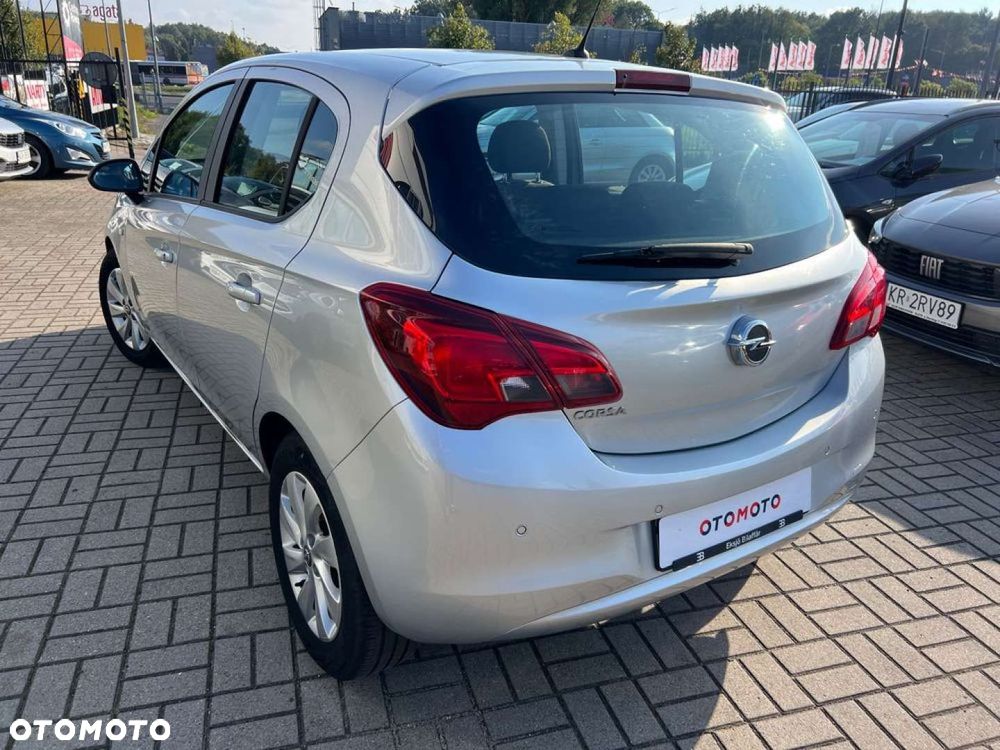Opel Corsa 1.4 Cosmo - 4