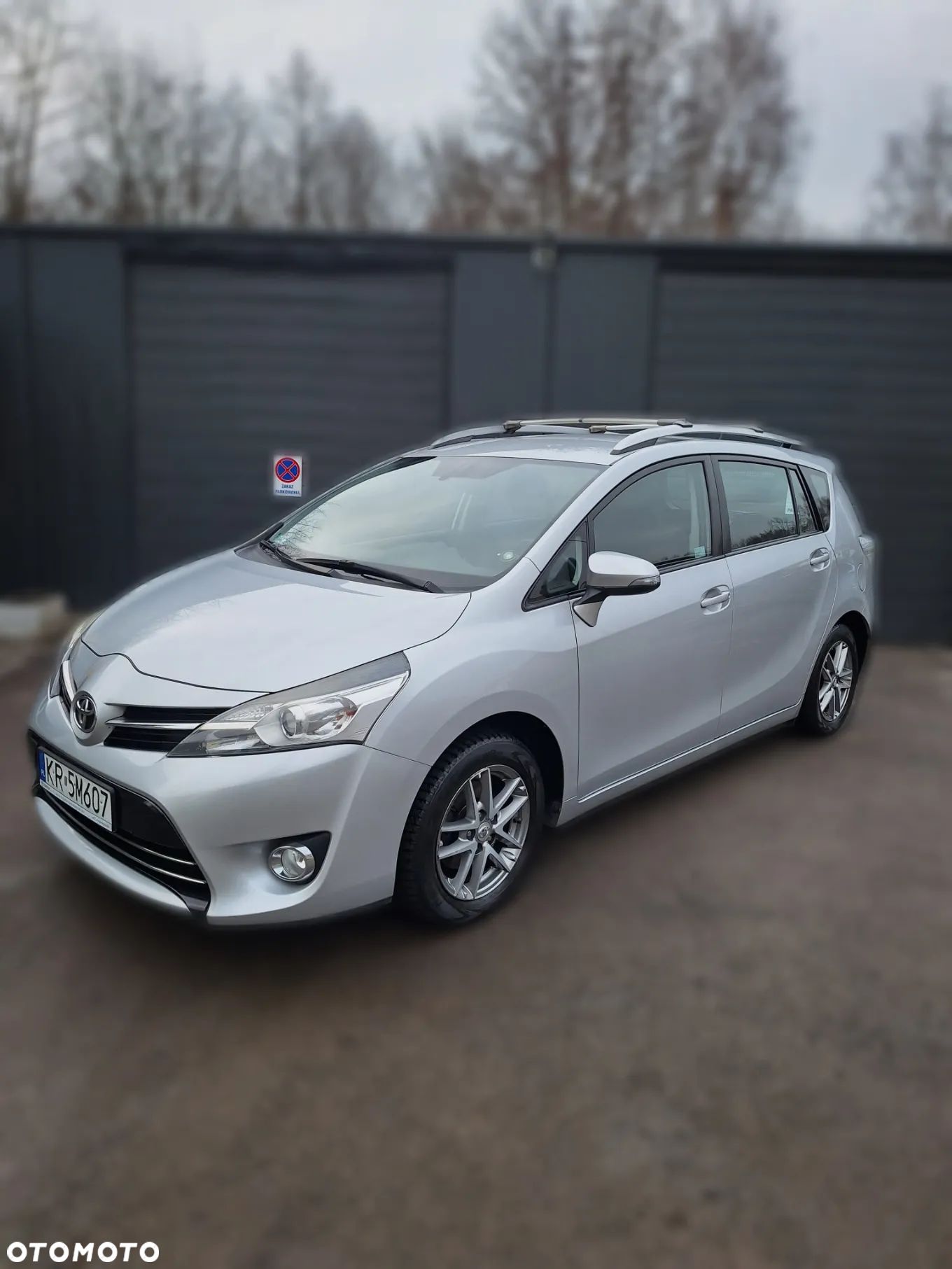 Toyota Verso 1.8 Premium 7os - 1