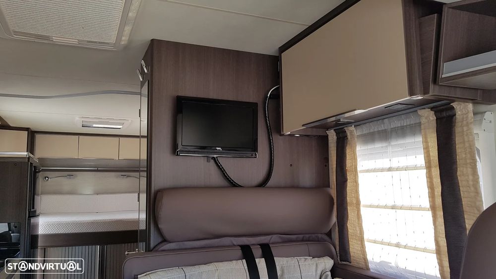 Burstner Viseo i 720 cama central - 28