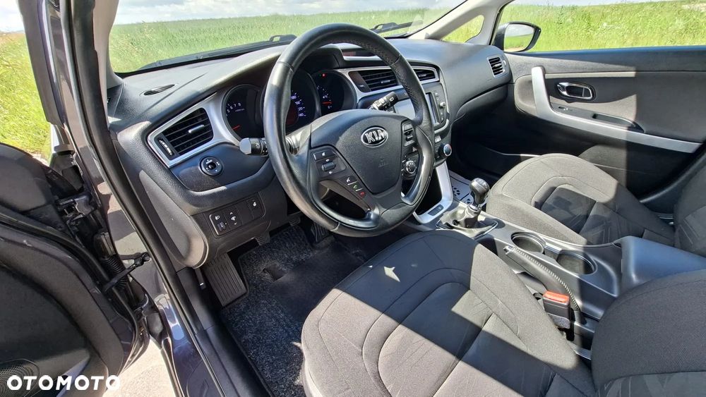 Kia Ceed 1.4 Business Line - 17