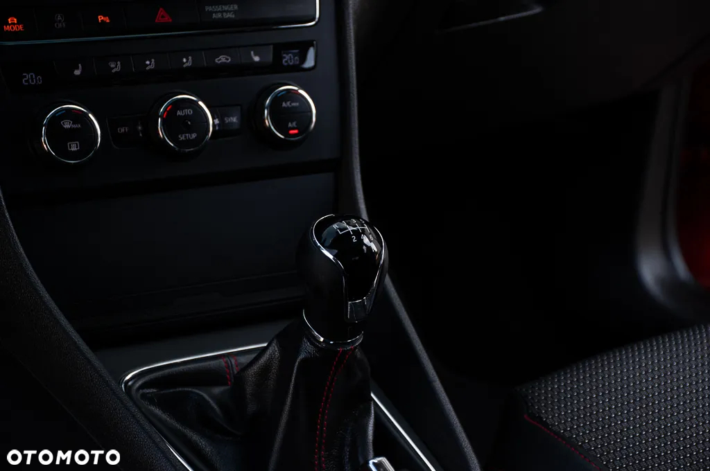 Seat Leon 1.8 TSI FR S&S EU6 - 38