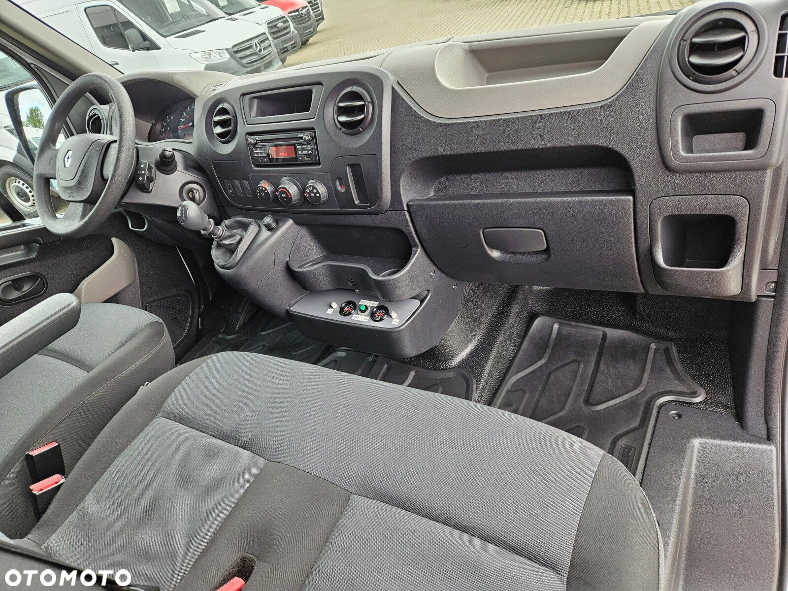 Renault Master L3H2 *49999zł Netto* 2,3 dCi/131KM - 27