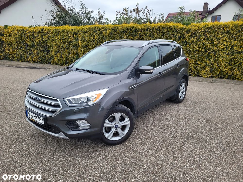 Ford Kuga - 1