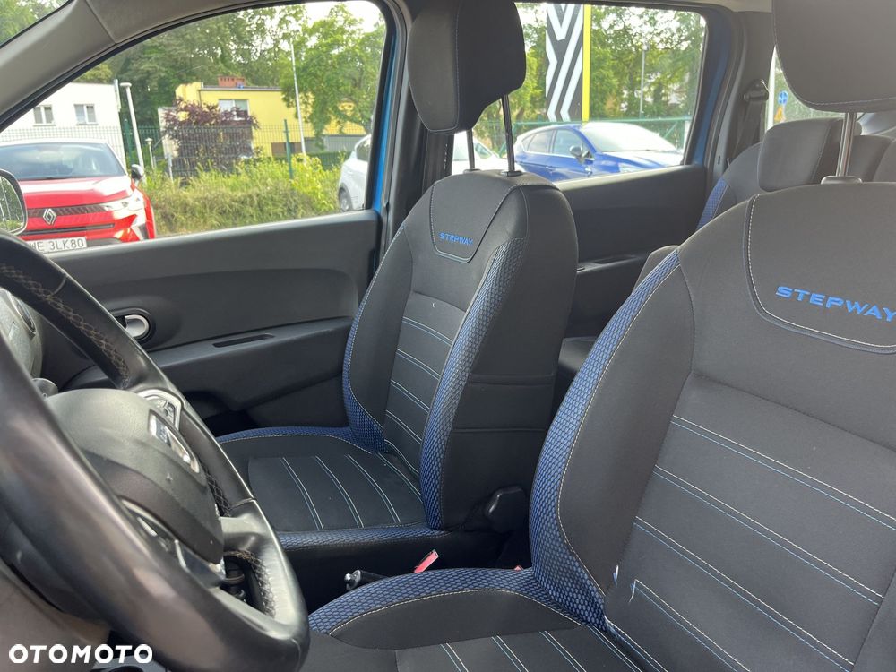 Dacia Lodgy 1.5 Blue dCi SL Celebration S&S EU6d - 11