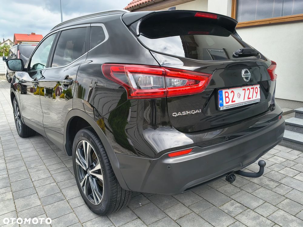 Nissan Qashqai 1.3 DIG-T N-Connecta EU6d - 14