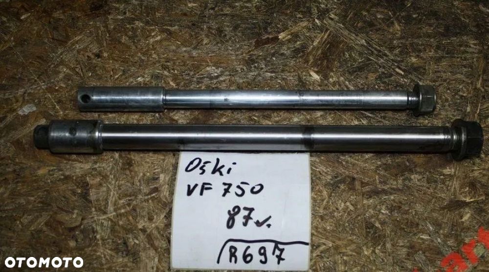 OŚ OŚKA KOMPLET VF700 VF750 SUPER MAGNA - 1