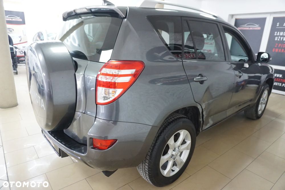 Toyota RAV4 2.2 D-4D 4x4 - 7