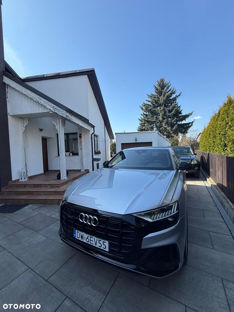 Audi Q8 - 2