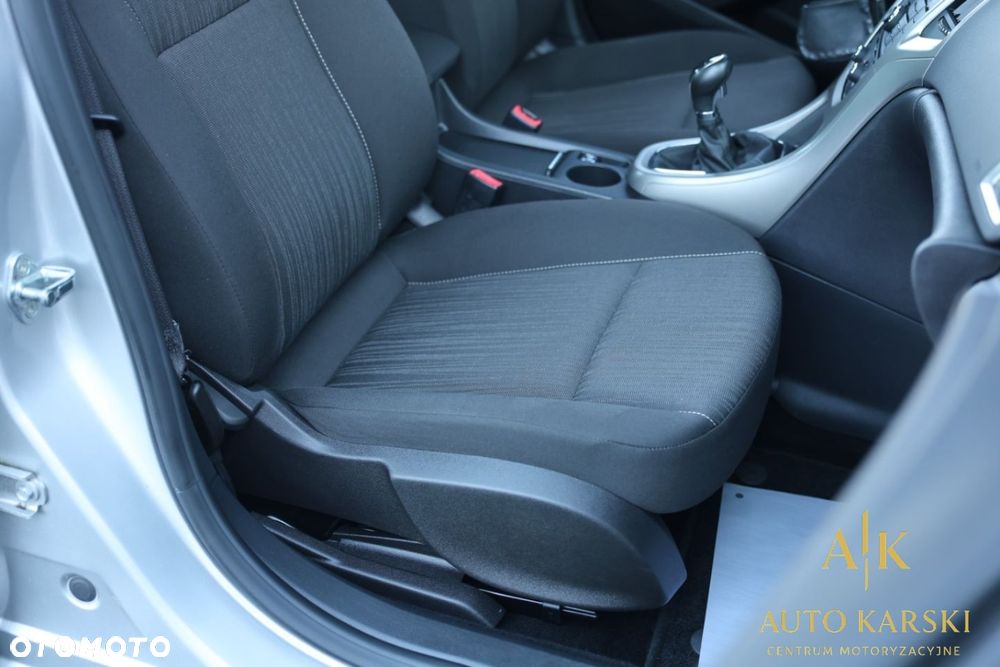 Opel Astra - 30