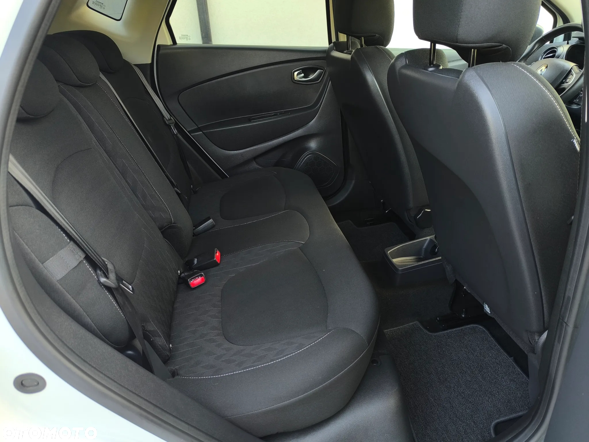 Renault Captur 0.9 Energy TCe Limited - 23