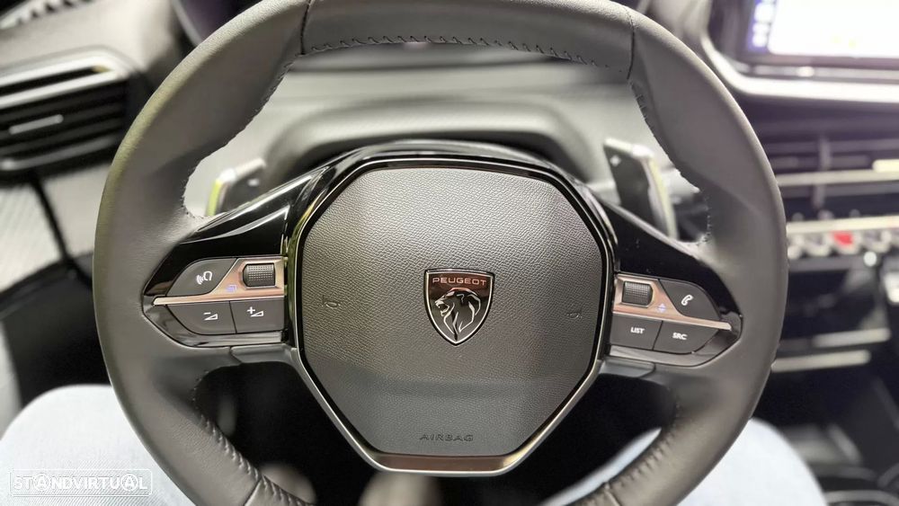 Peugeot 2008 1.2 Hybrid Allure e-DCS6 - 16