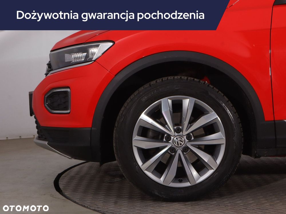 Volkswagen T-Roc - 17